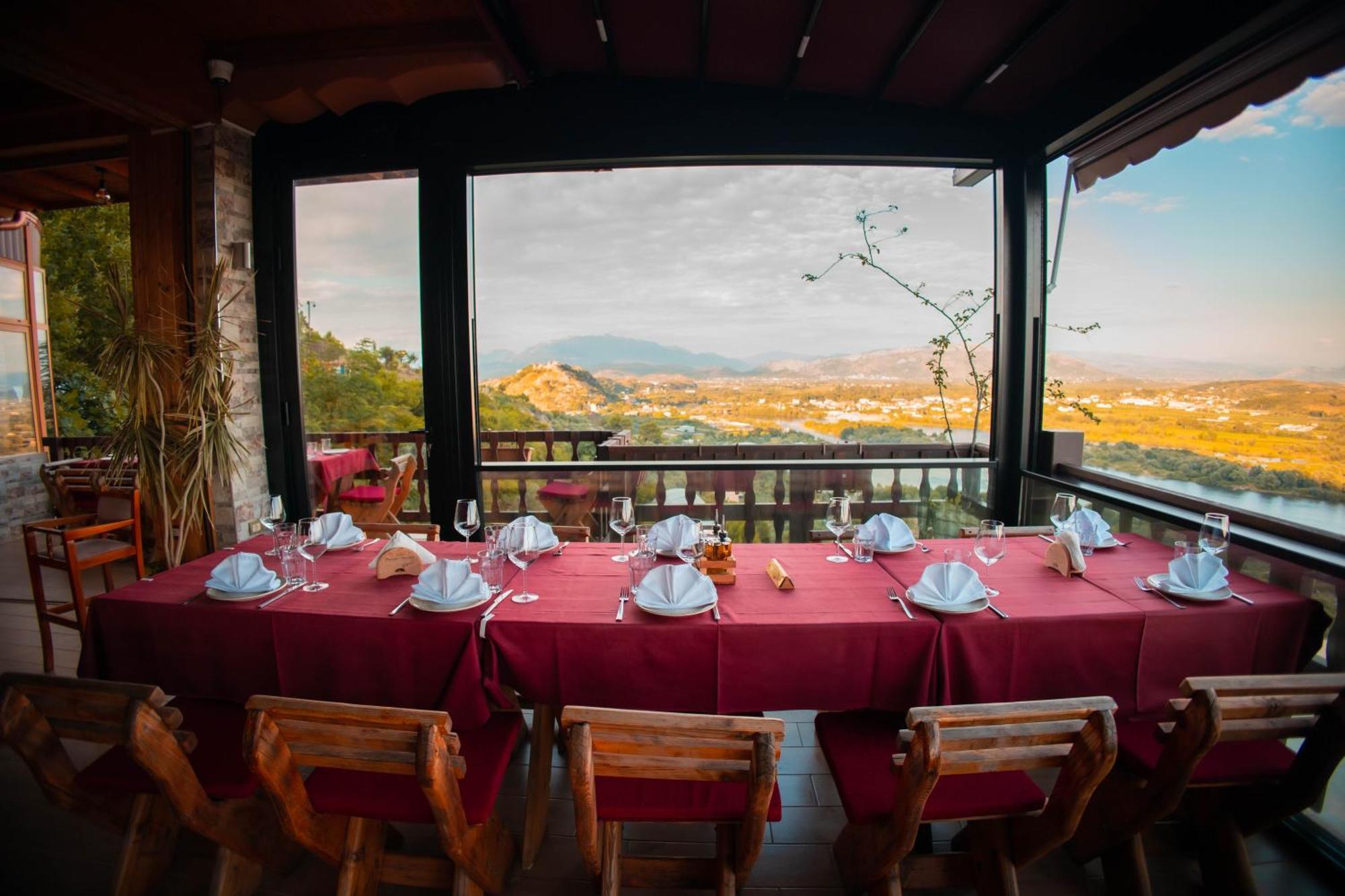Hotel Grandpa'S House Bahçallëk المظهر الخارجي الصورة