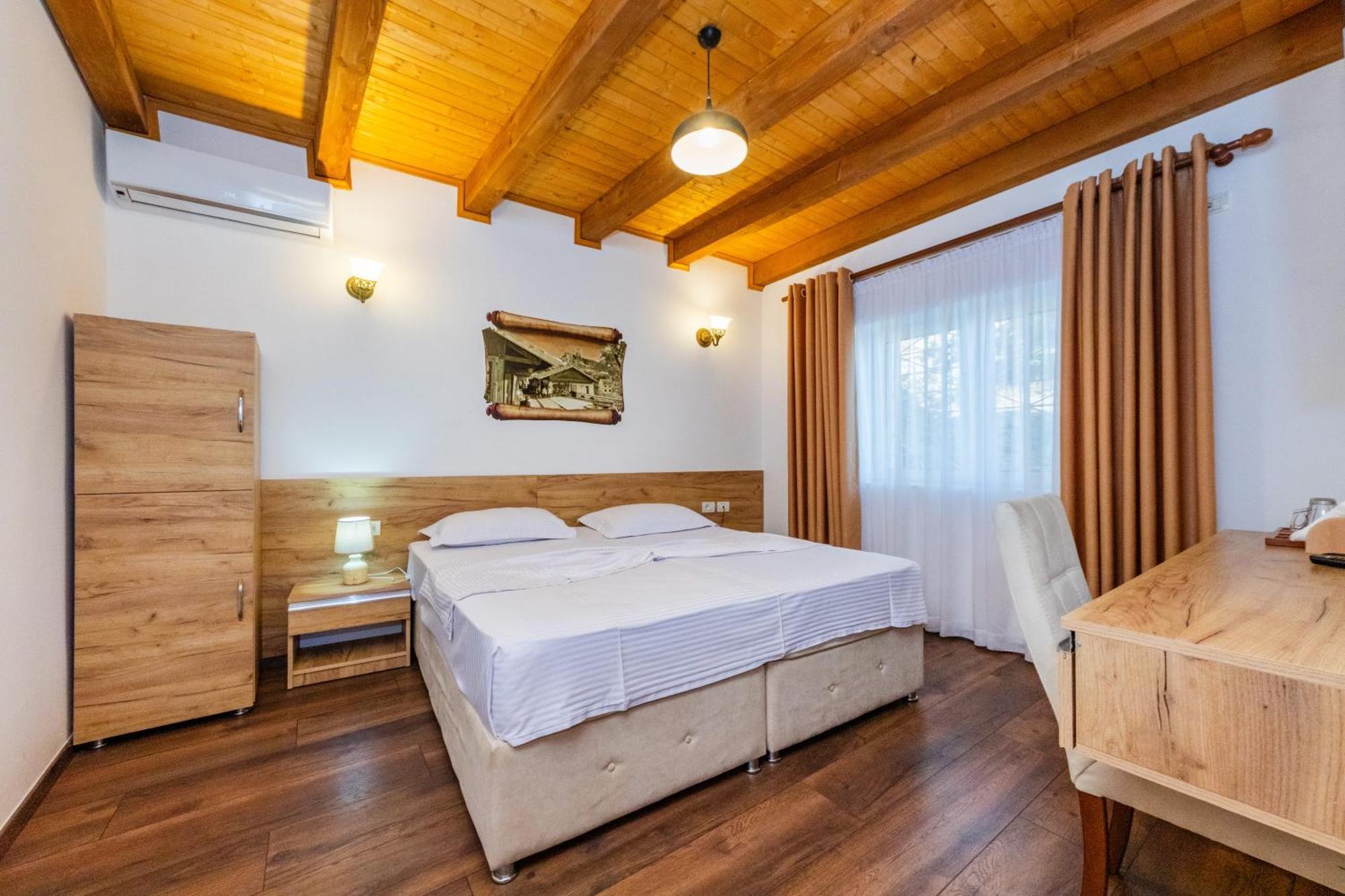 Hotel Grandpa'S House Bahçallëk المظهر الخارجي الصورة