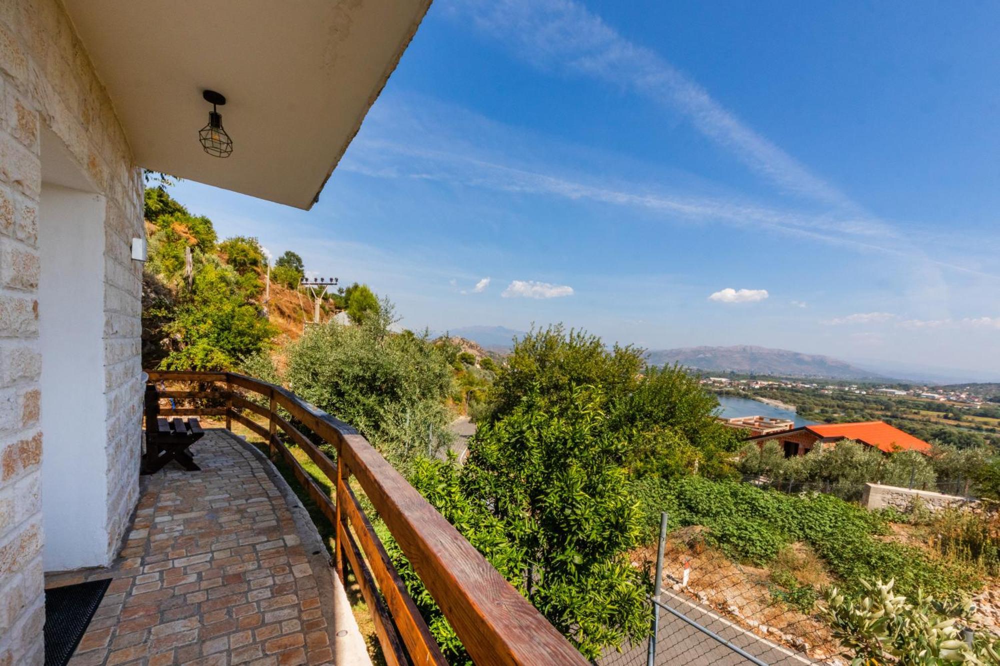 Hotel Grandpa'S House Bahçallëk المظهر الخارجي الصورة
