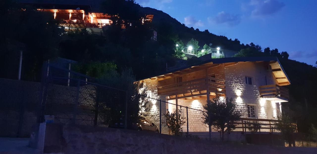 Hotel Grandpa'S House Bahçallëk المظهر الخارجي الصورة