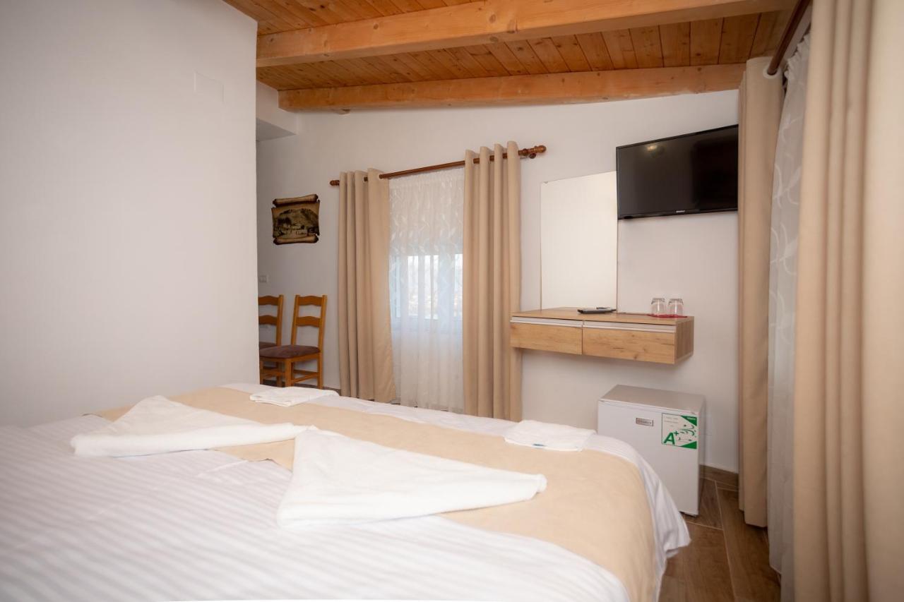 Hotel Grandpa'S House Bahçallëk المظهر الخارجي الصورة